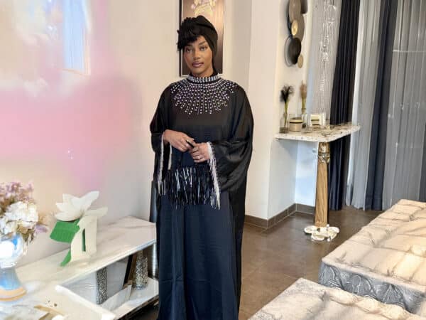 Robe Abaya satinée Nafissa noire