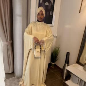 Abaya satinée Nafissa jaune poussin