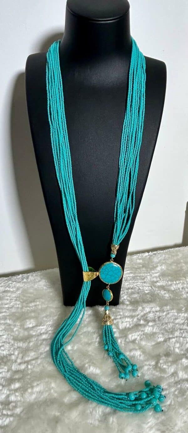 Cravache de perle fines turquoise -Elègance intemporelle
