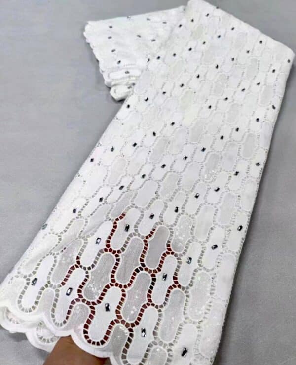 Original tissus brodé pur coton blanc perlé 5 yards