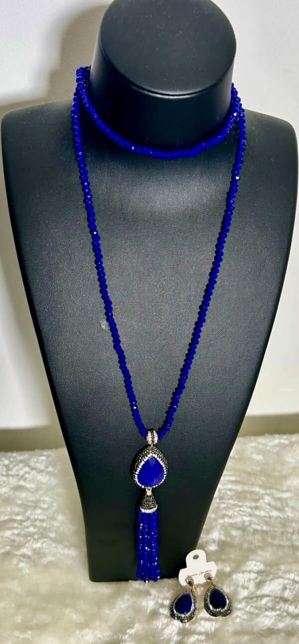 Ensemble collier de luxe cristal Bleu