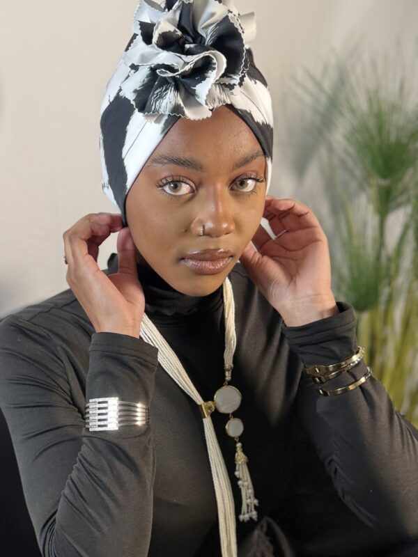 Turban prestige Maïna noir & blanc – Image 3
