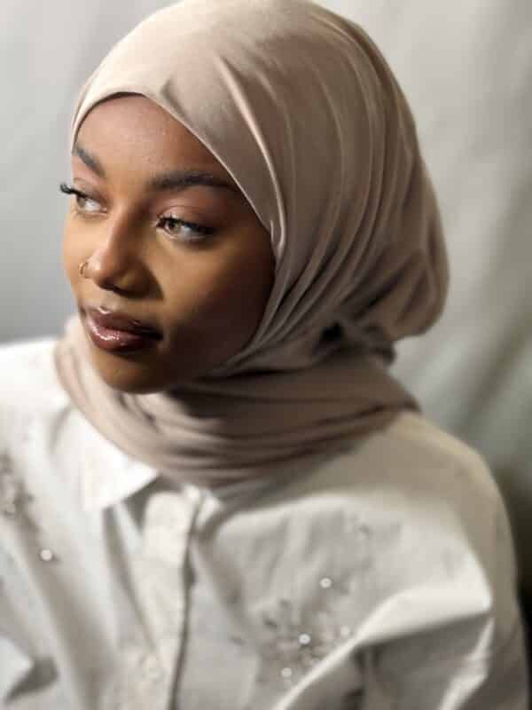 Hijab Imane beige caramel-pur jersey premium – Image 2