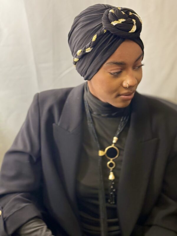 Turban Marianne noir en jersey tressé – Image 4