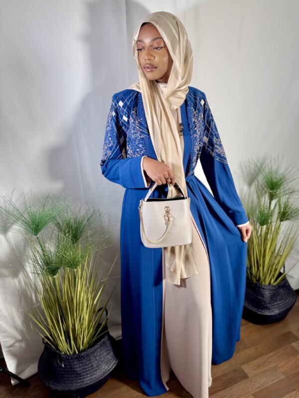 Abaya kimono Bousso bleu beige perle de cristal