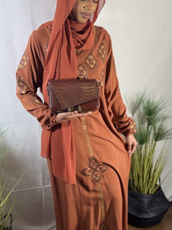 Robe coton brodée Nafissa Terraccota – Image 3