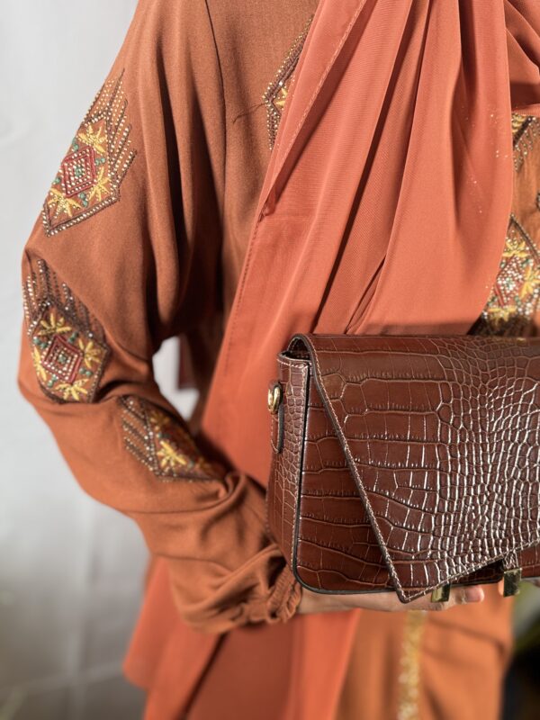 Sac Safia  véritable cuir croco marron – Image 3