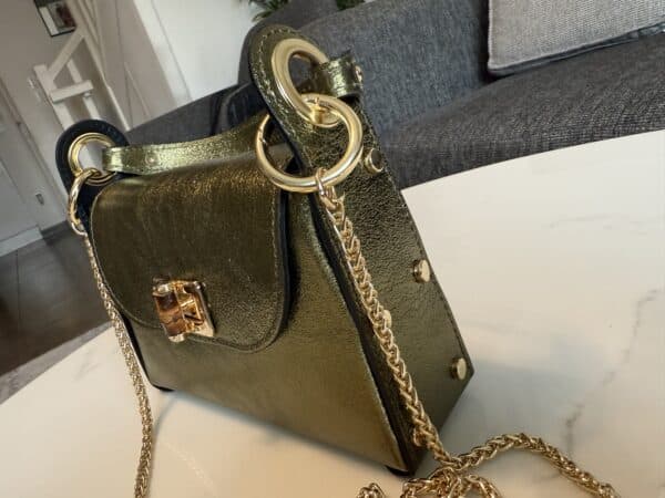 Sac métallisé vert olive véritable cuir – Image 2
